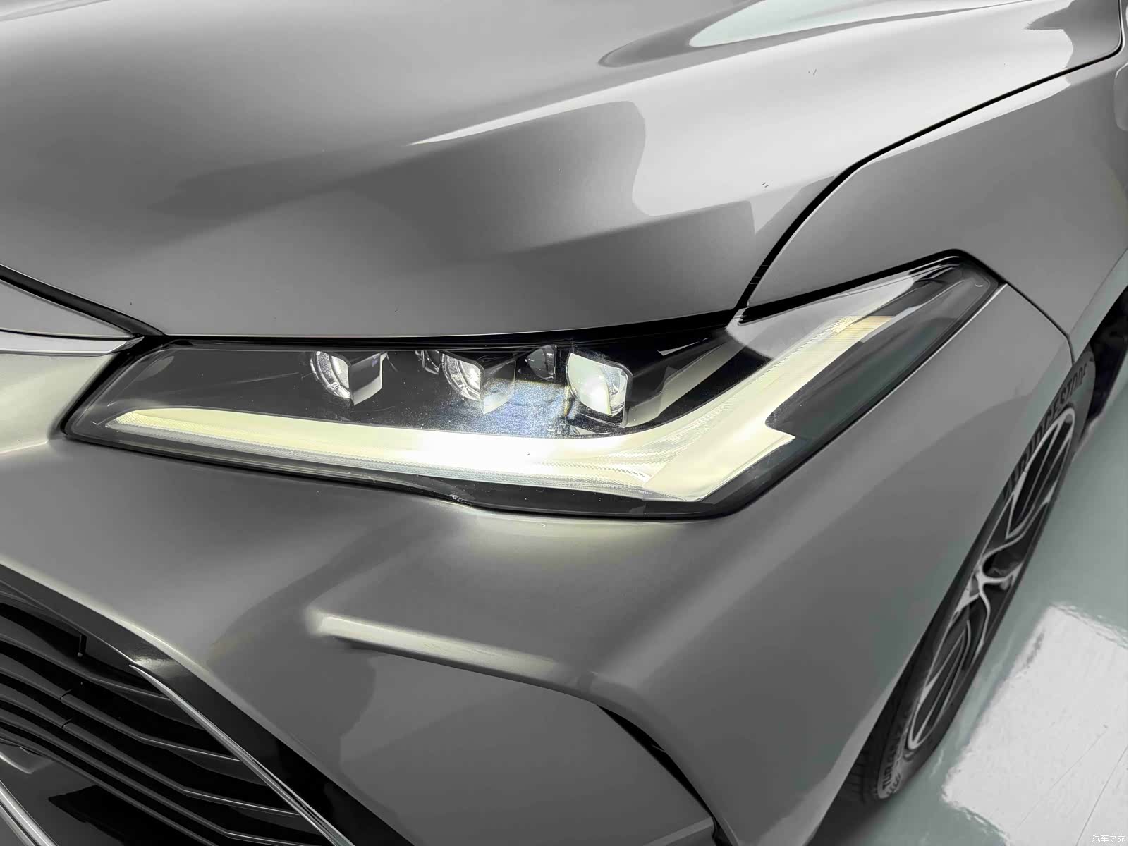 Toyota Avalon, 2023 2