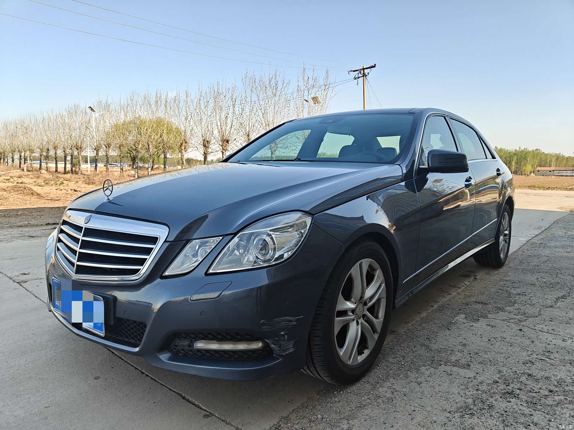 Mercedes-Benz E-Class, 2012 1