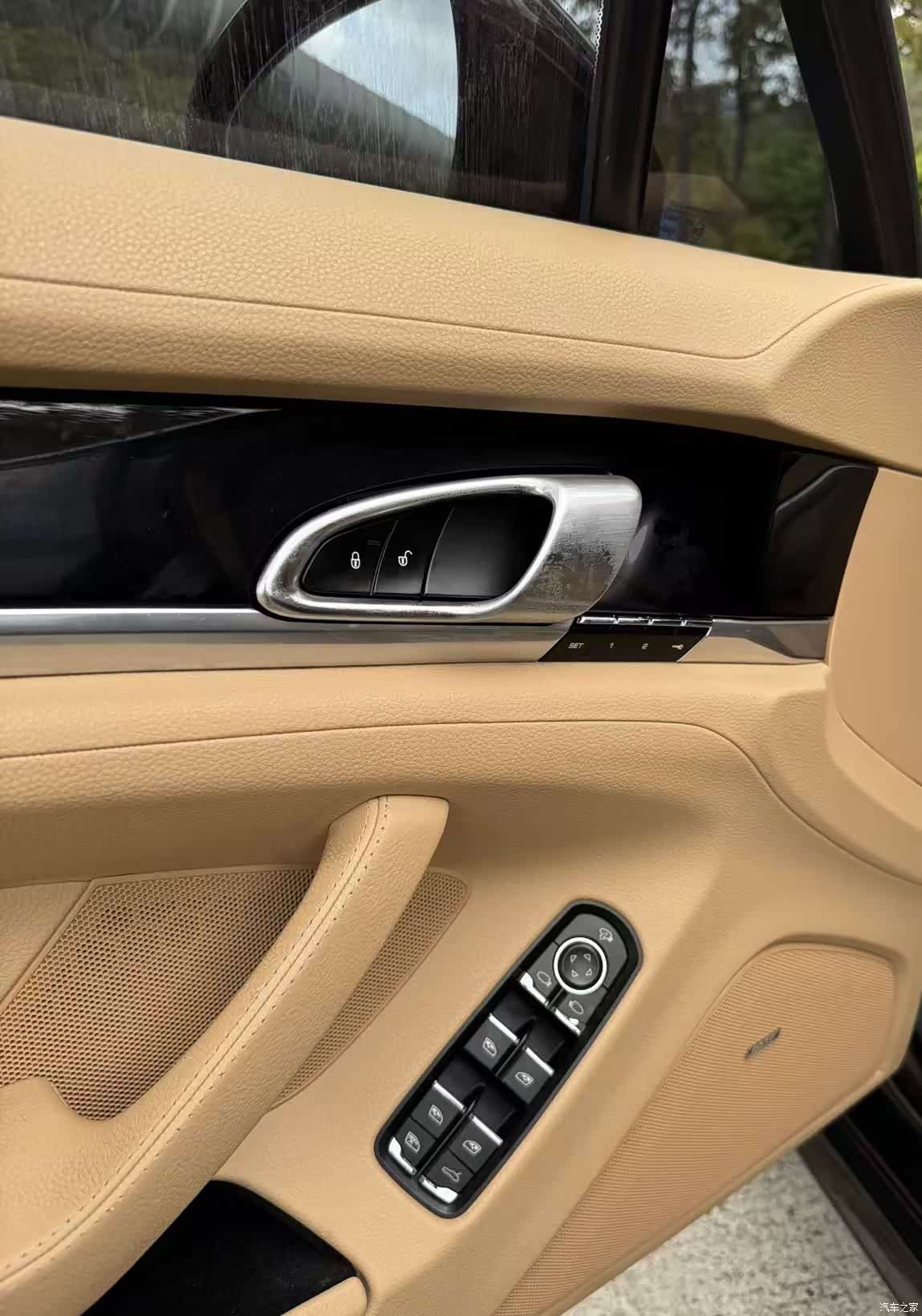 Porsche Panamera, 2016 9