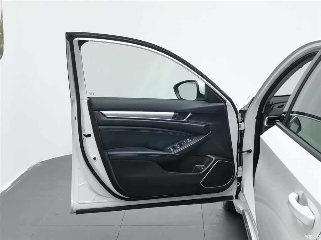 Honda Accord, 2019 8