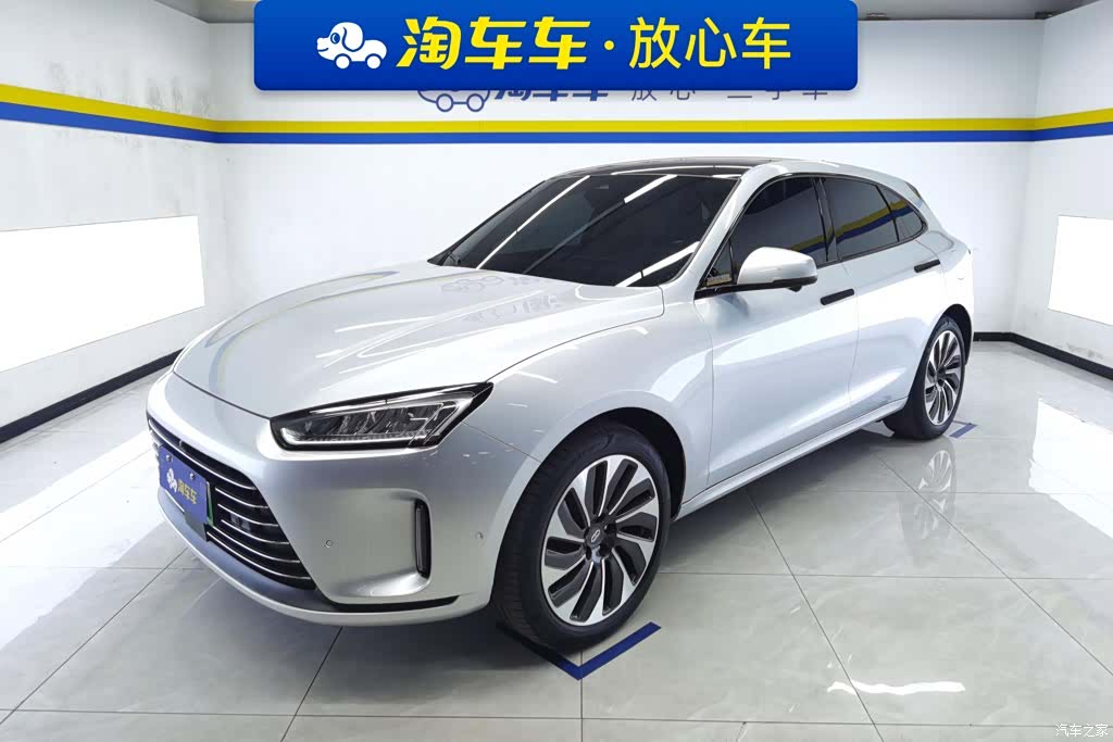 AITO M5, 2022 1
