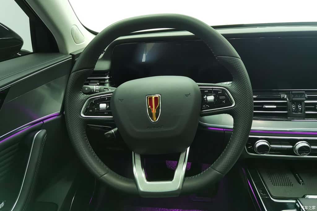 Hongqi HS5, 2024 15