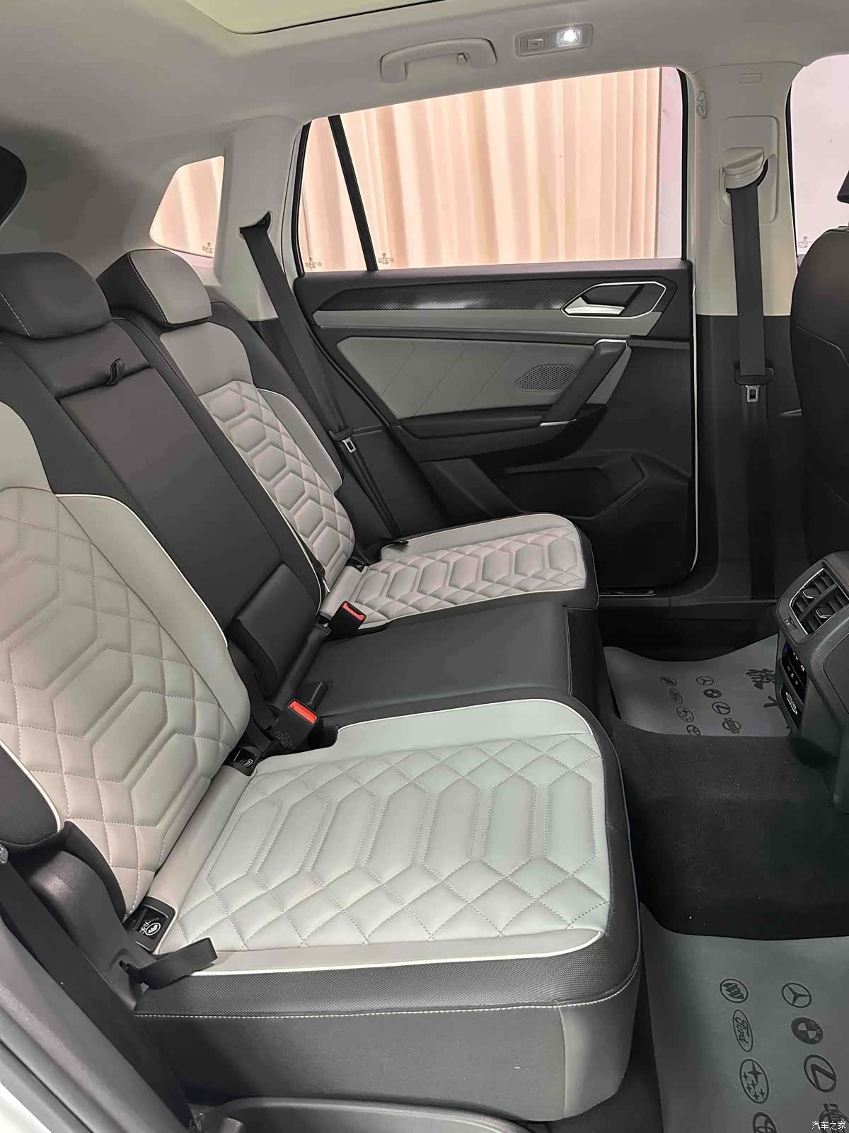 Volkswagen Tayron, 2022 10