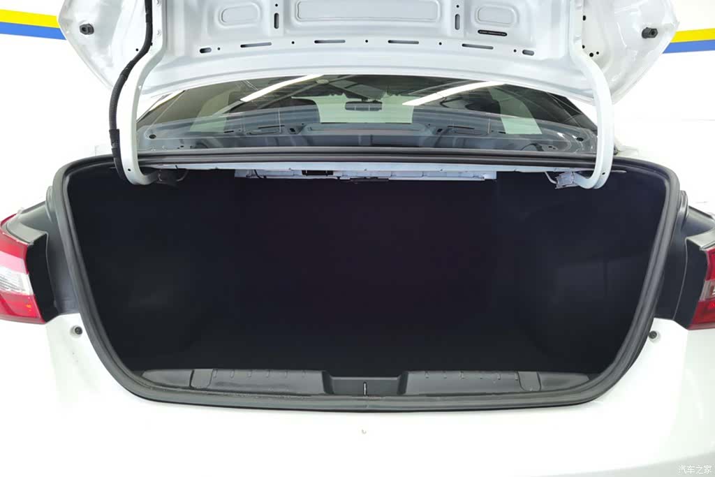 Chery 5, 2020 4