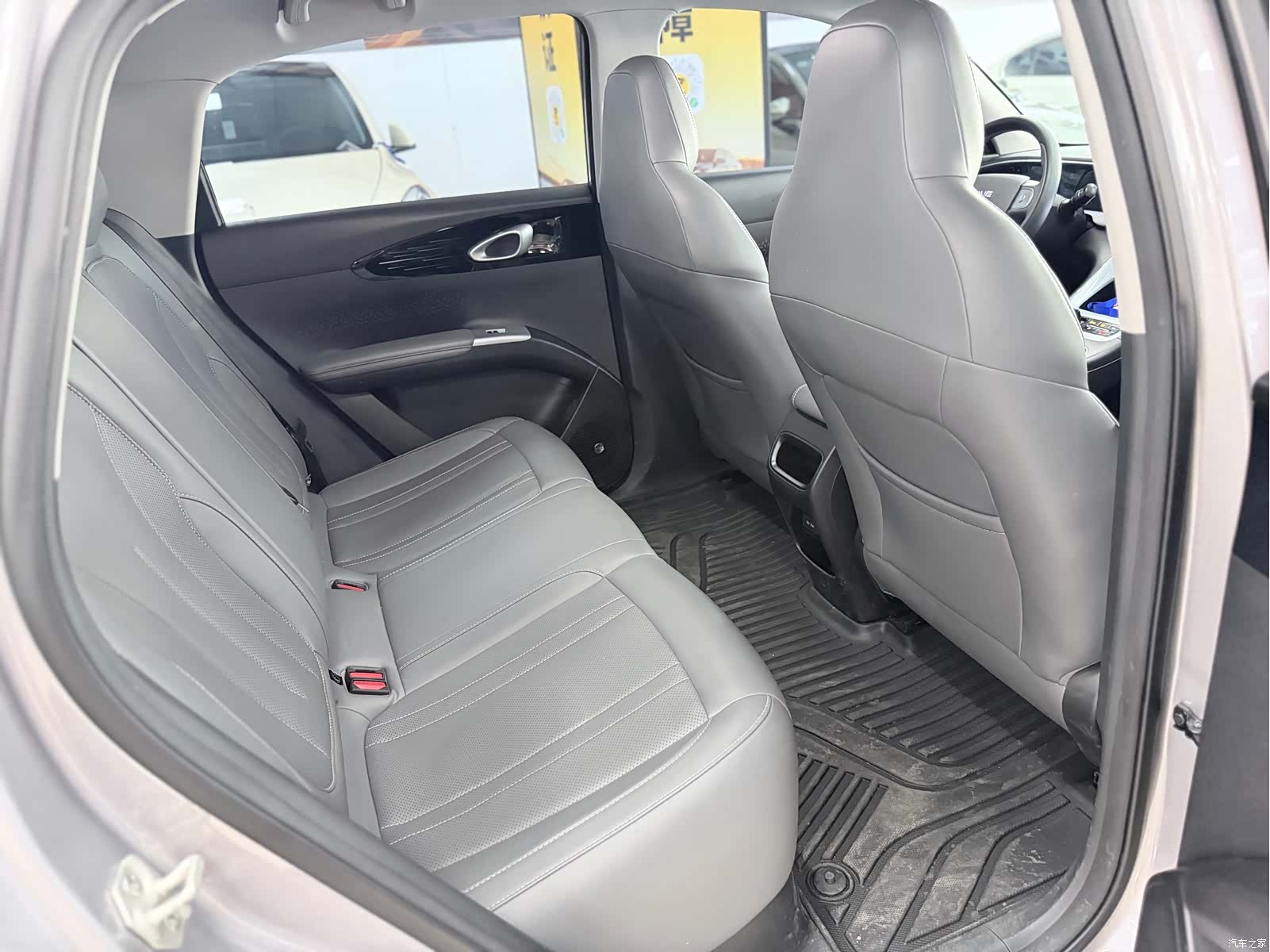 Geely Xingyuan, 2025 11