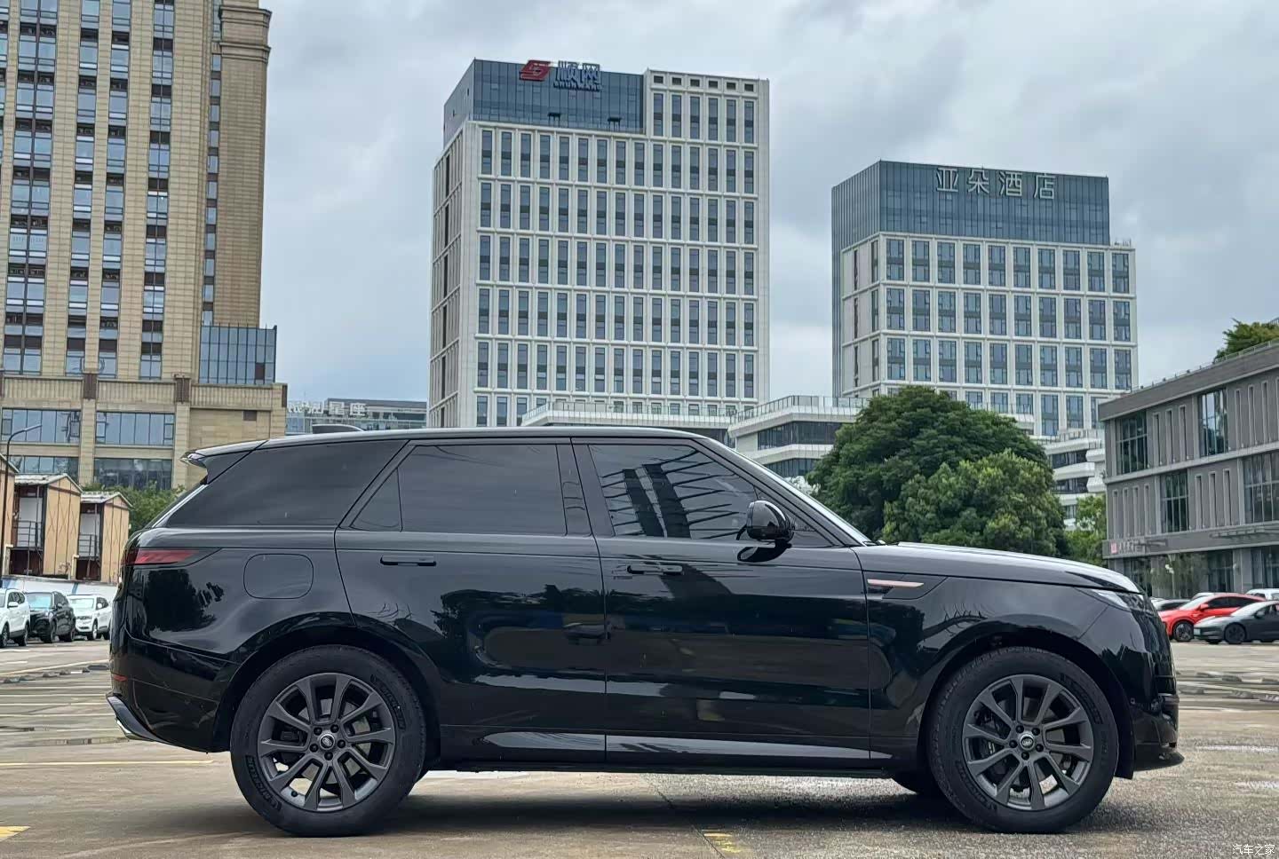 Land Rover Range Rover, 2023 8