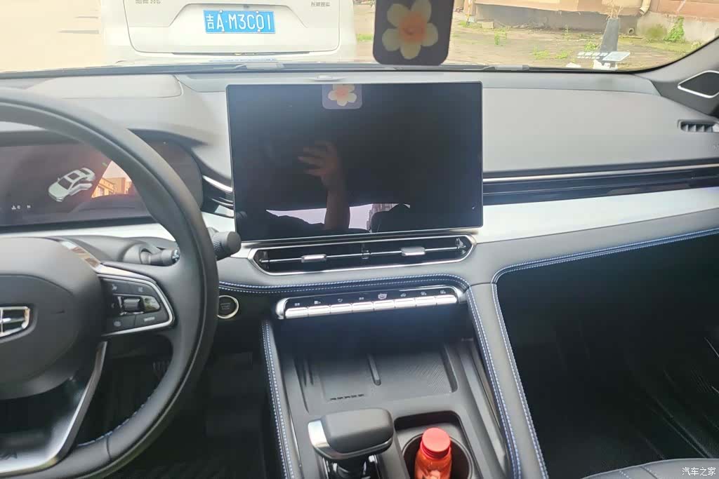 Geely Preface, 2025 13