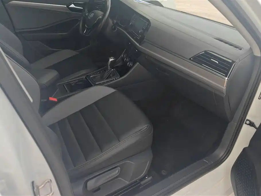 Volkswagen Sagitar Volkswagen Sagitar