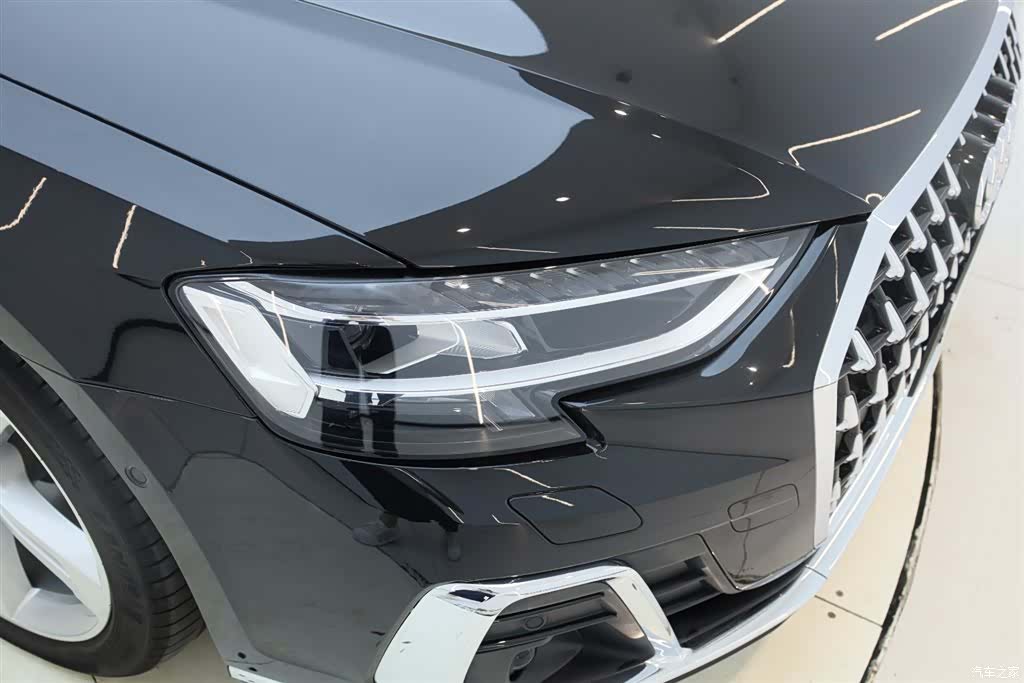 Audi A8L, 2024 12