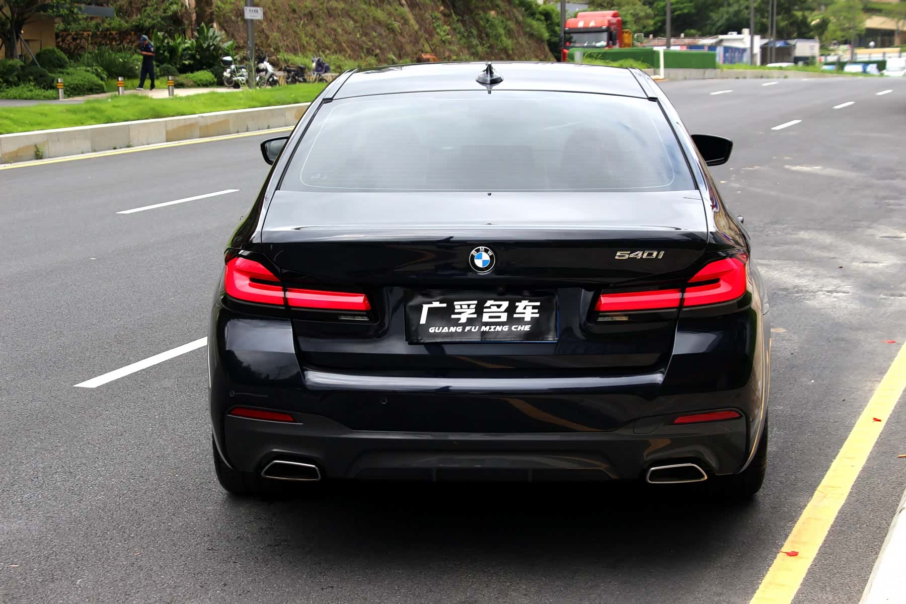 BMW 5 Series, 2022 8