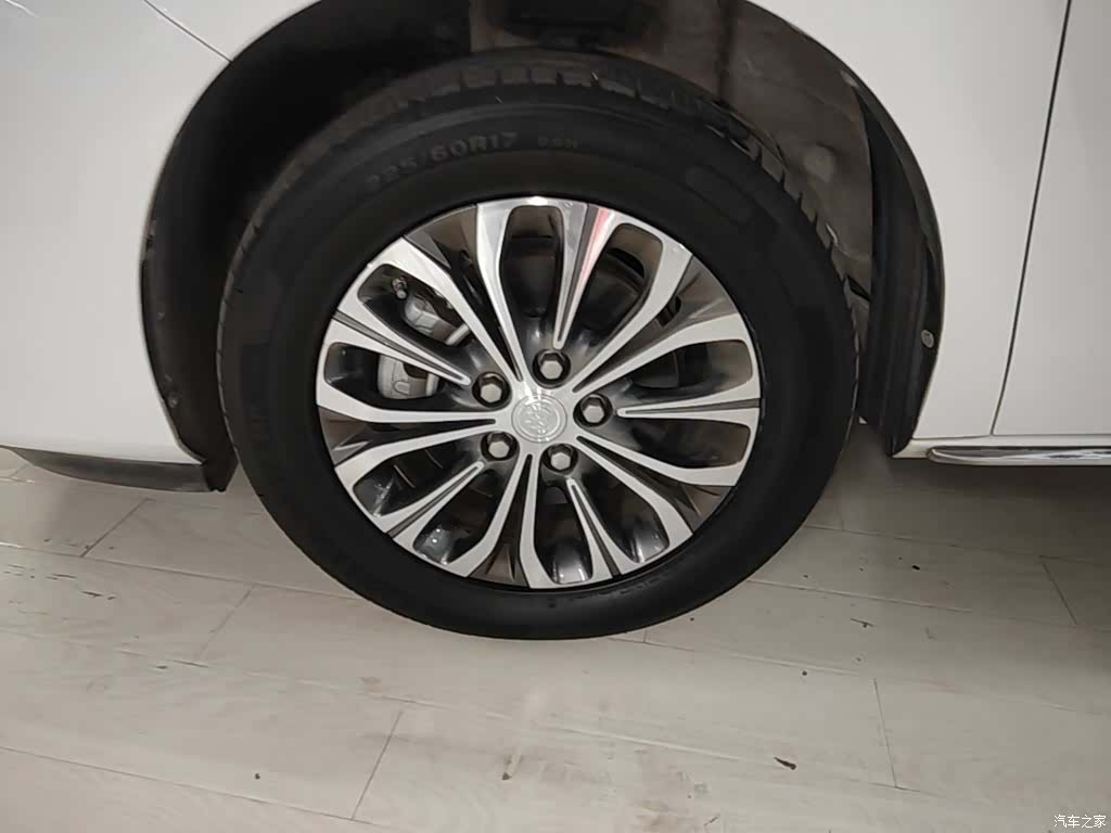 Buick GL8, 2023 25