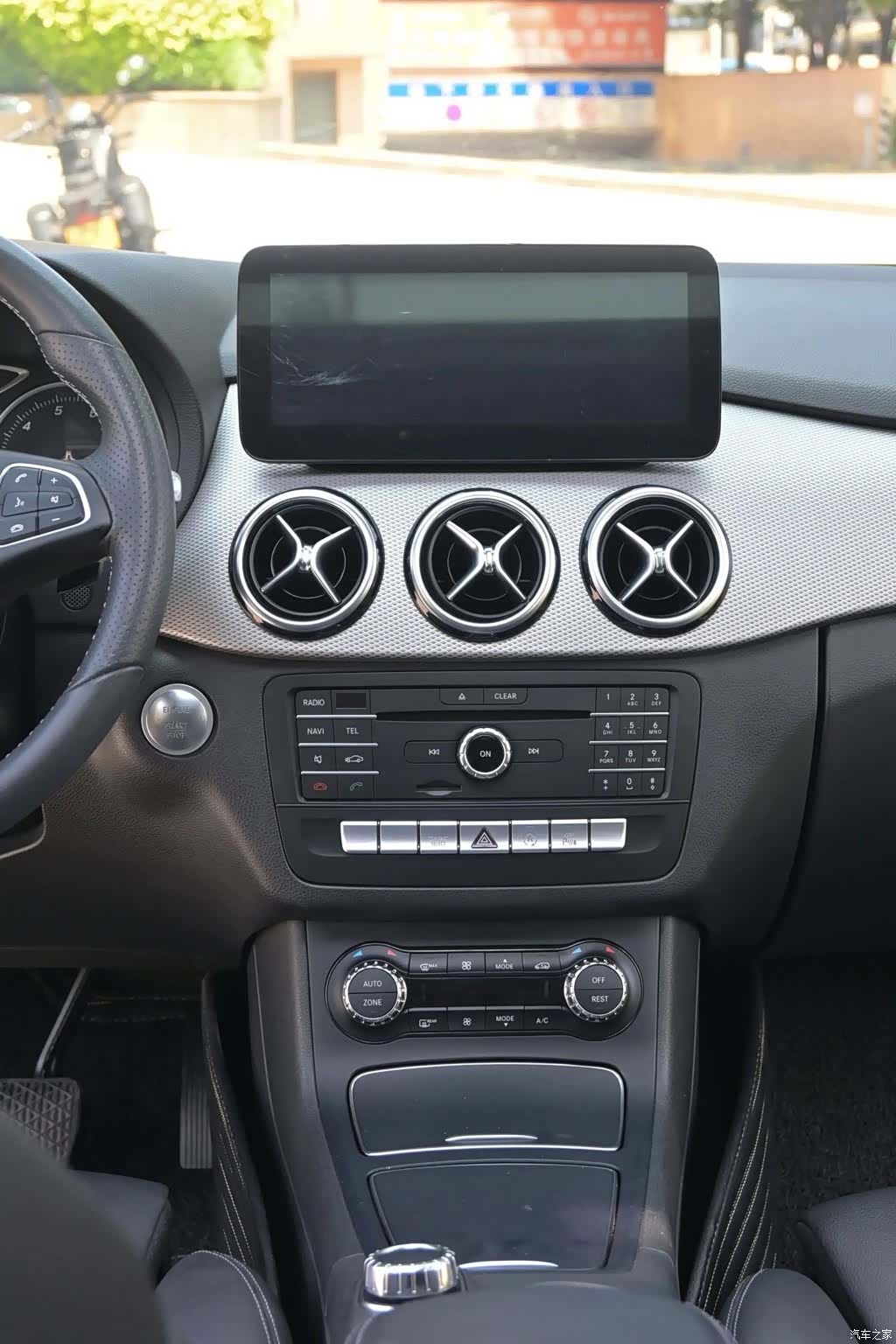 Mercedes-Benz B-Class, 2018 10