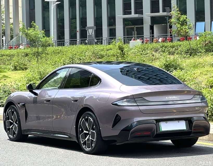 Xiaomi SU7, 2025 8