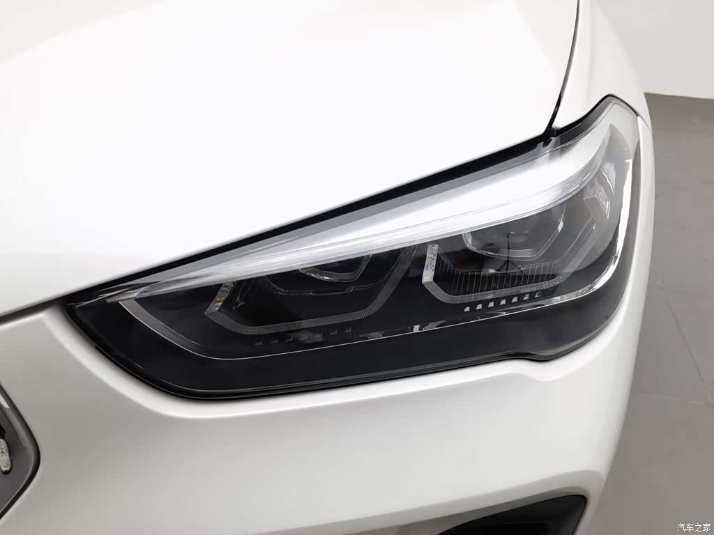 BMW X1, 2021 7