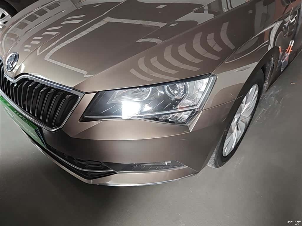 Skoda Superb, 2019 24