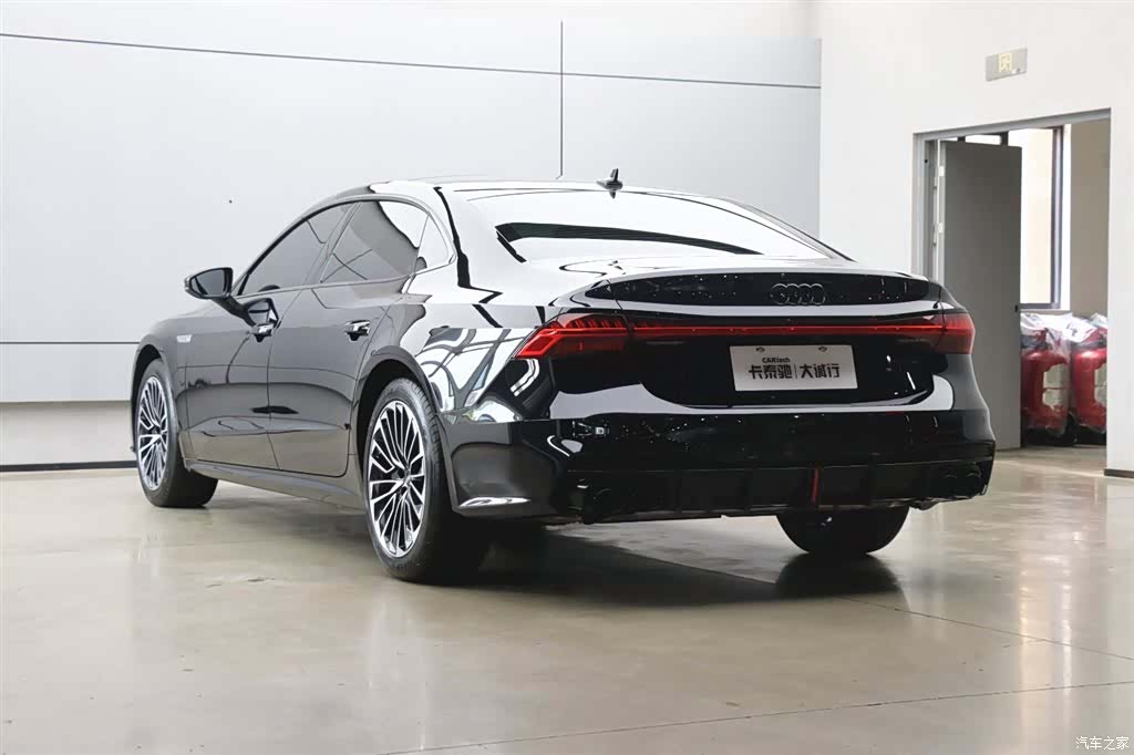 Audi A7L, 2024 33