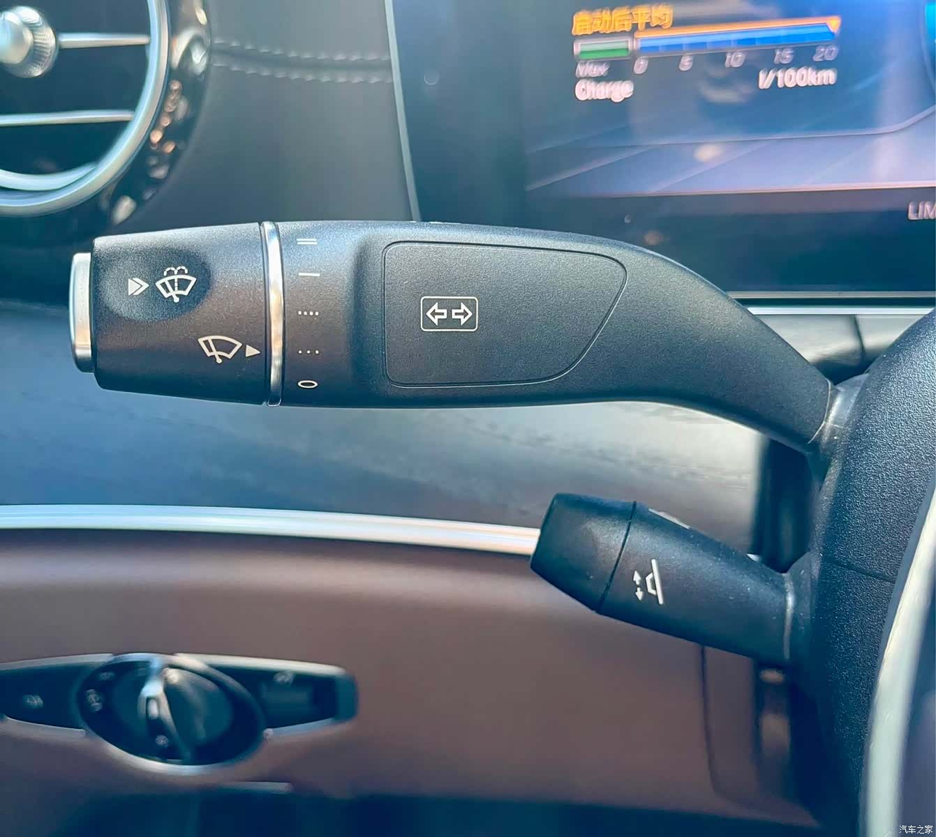 Mercedes-Benz E-Class, 2020 24