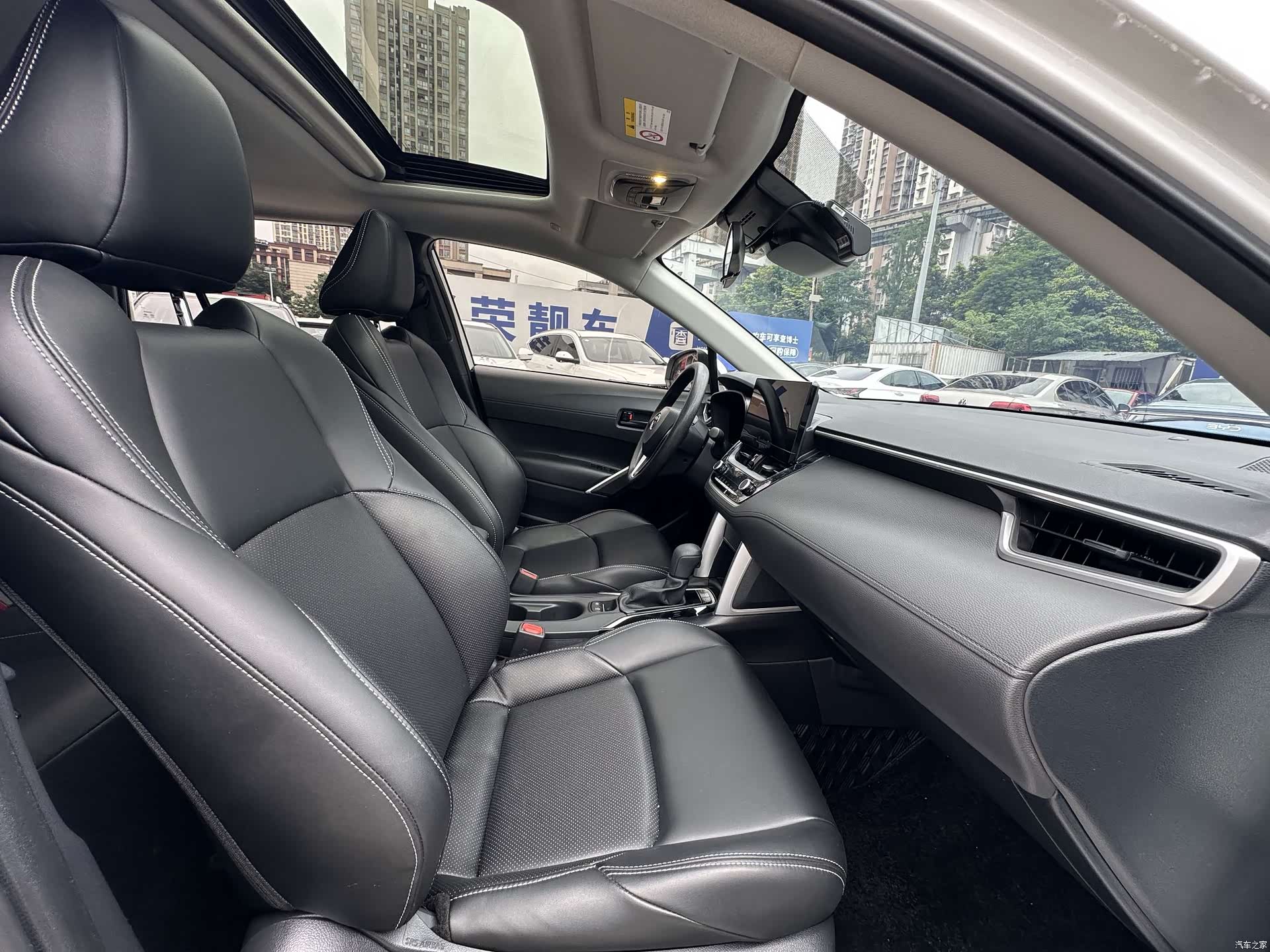 Toyota Frontlander, 2025 10