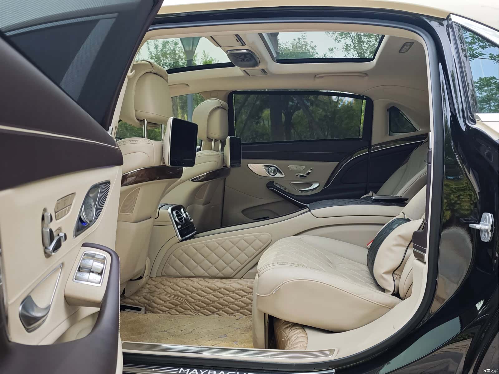 Maybach S-Class, 2016 7