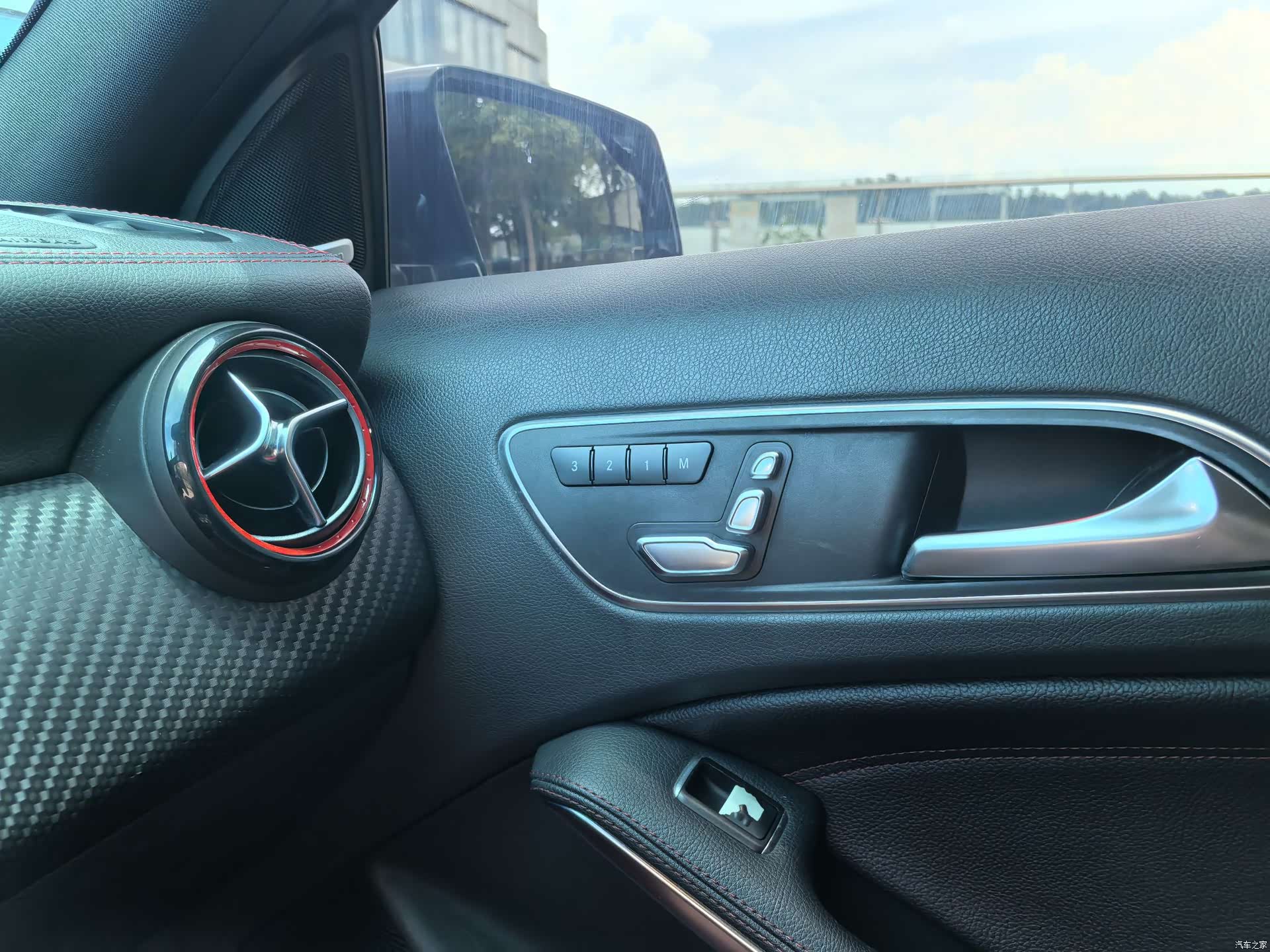 Mercedes-Benz A-Class, 2016 19