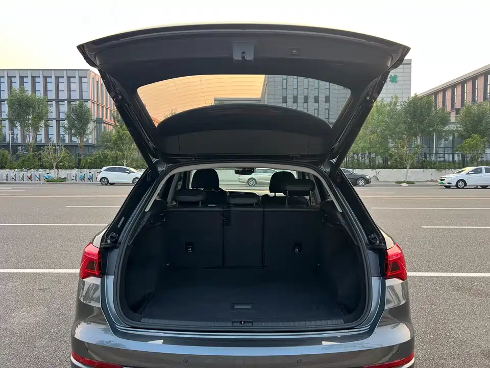 Audi Q3 Audi Q3