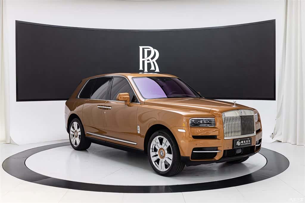 Rolls-Royce Cullinan, 2024 4