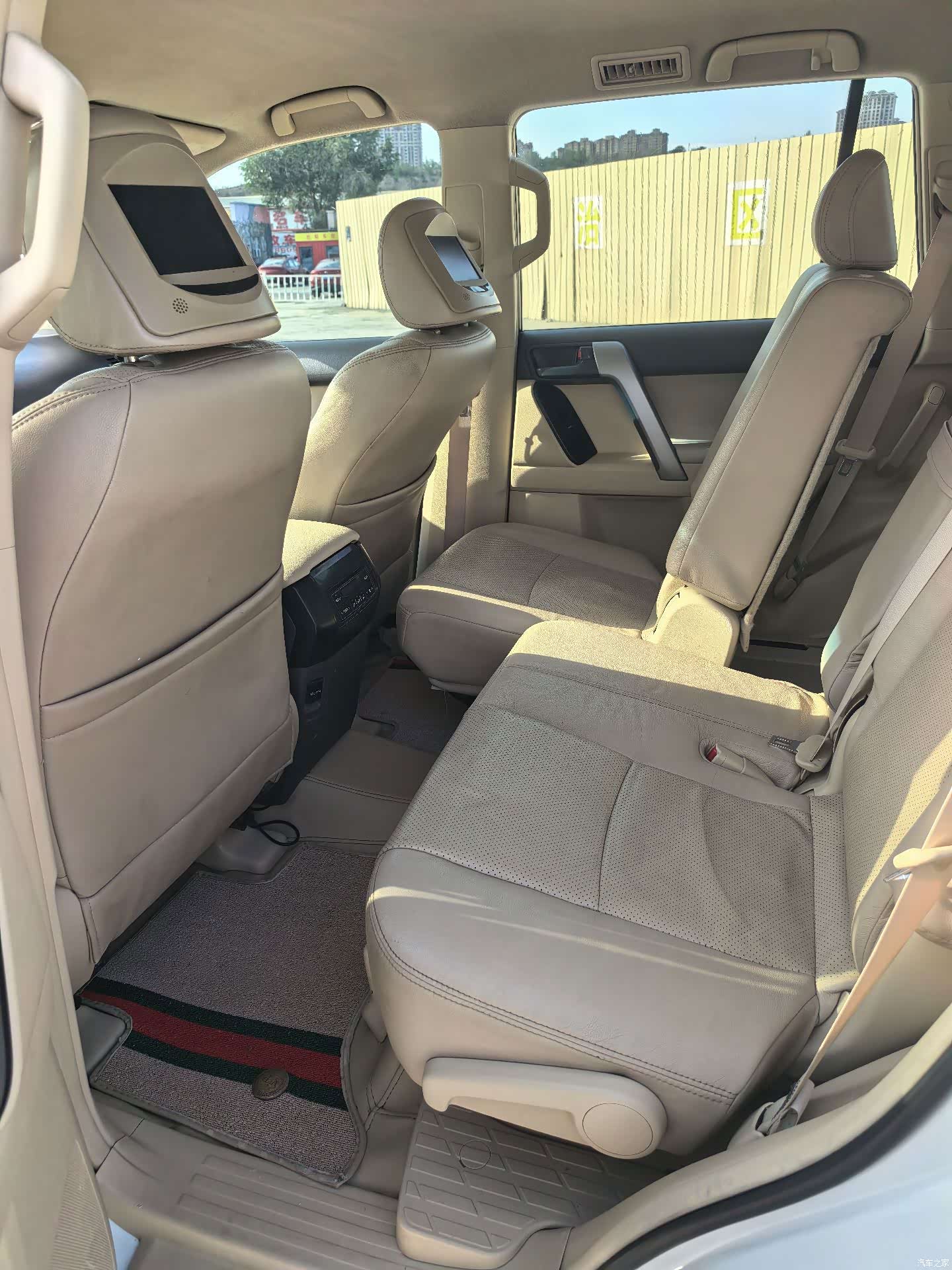 Toyota Prado, 2015 6