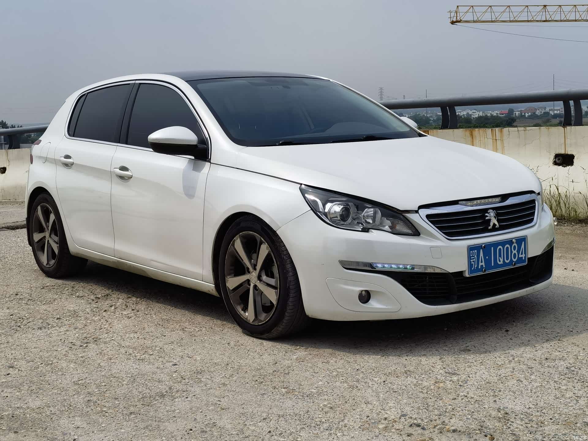 Peugeot 308, 2015 3