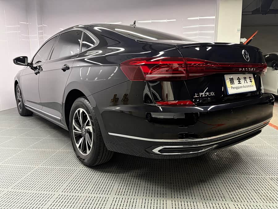 Volkswagen Passat 2022, фото 17