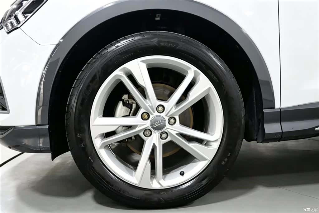 Audi Q3, 2020 15