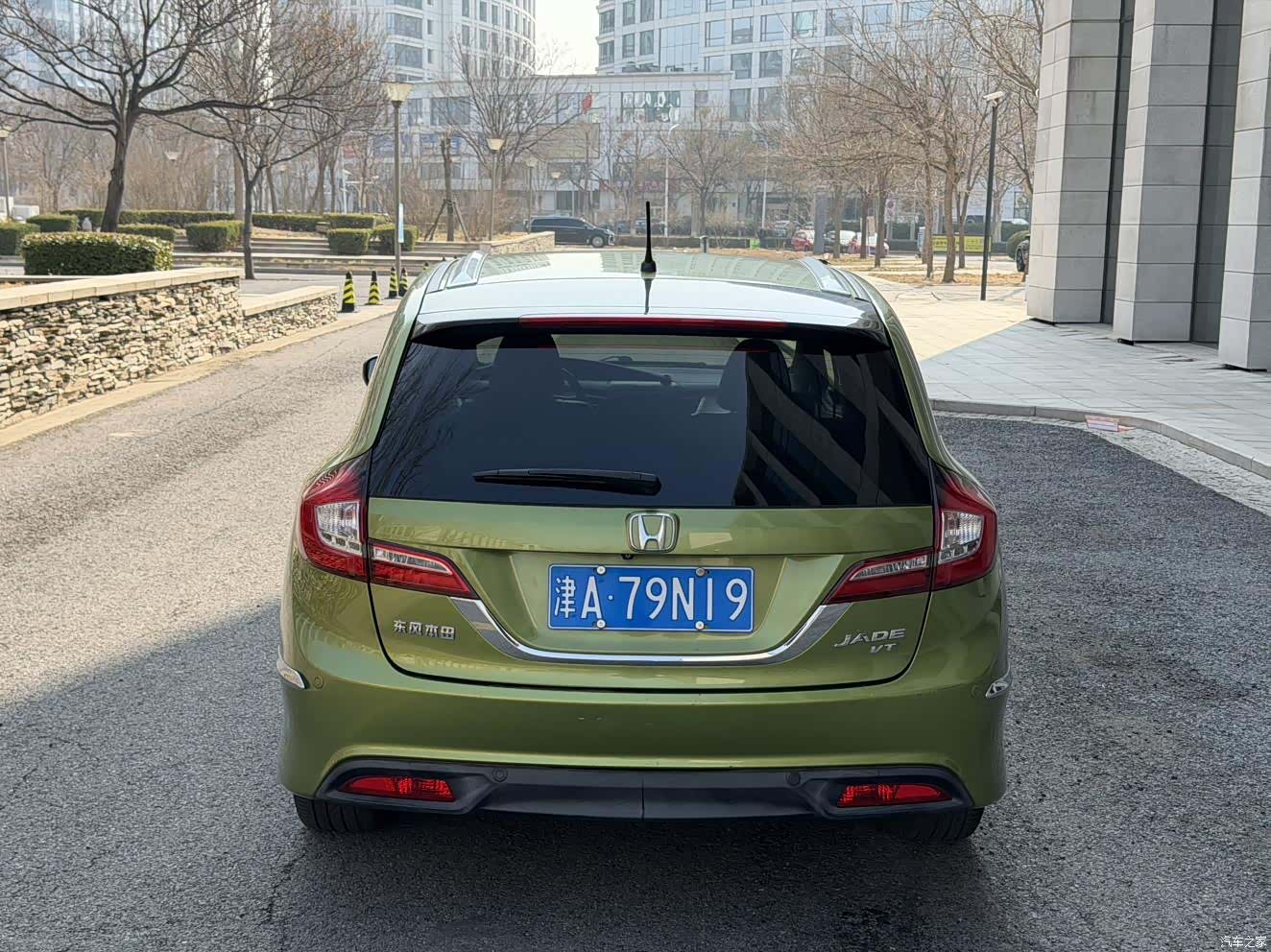 Honda Jade, 2013 все фото