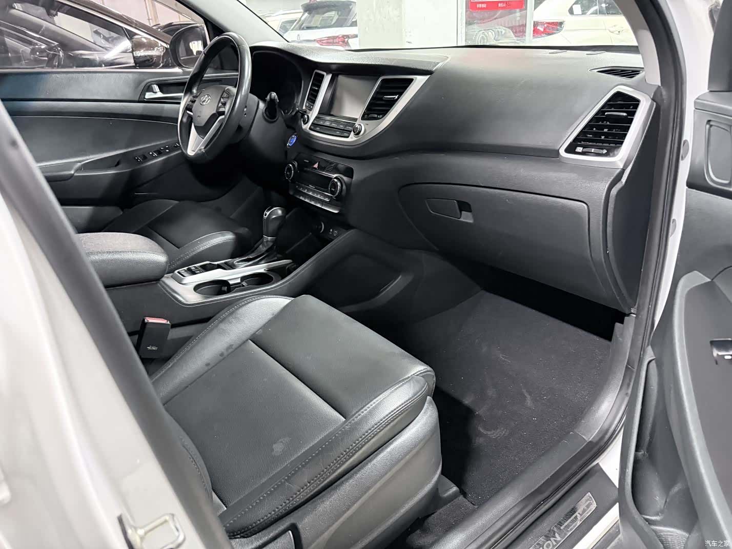 Hyundai Tucson, 2016 16