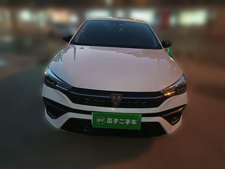 Roewe i5