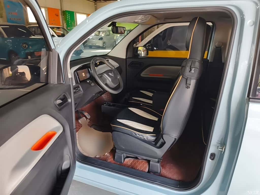 Wuling MINIEV, 2022 16