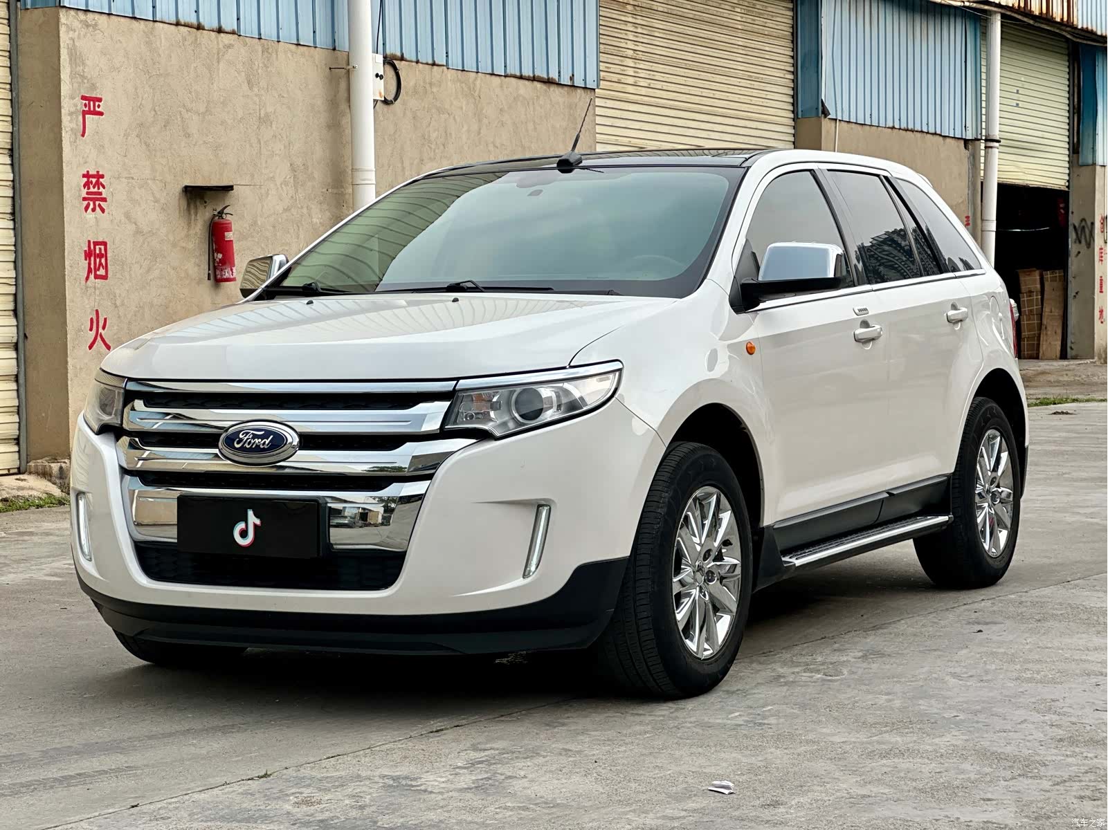 Ford Edge, 2015 1