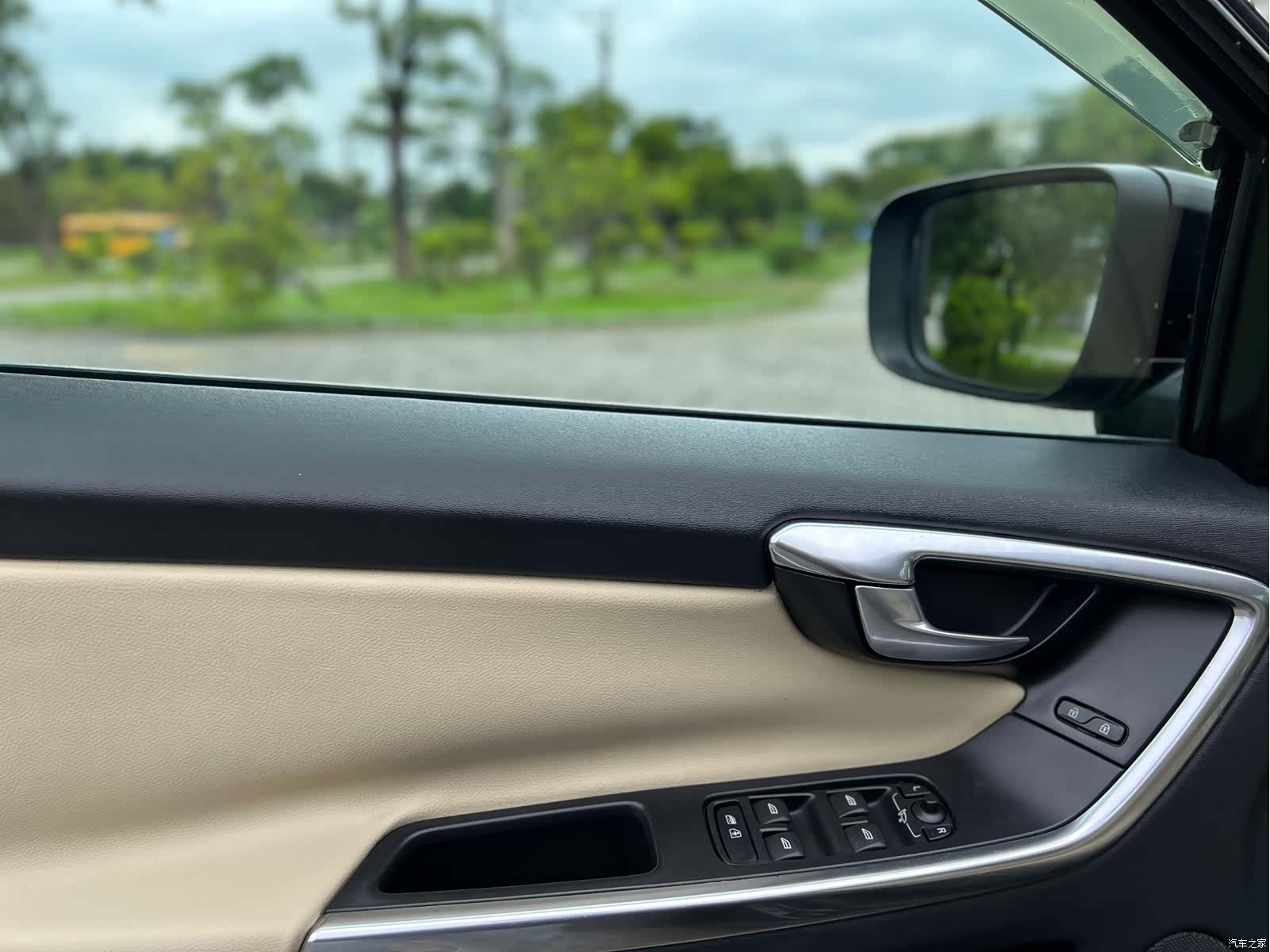 Volvo XC60, 2012 16