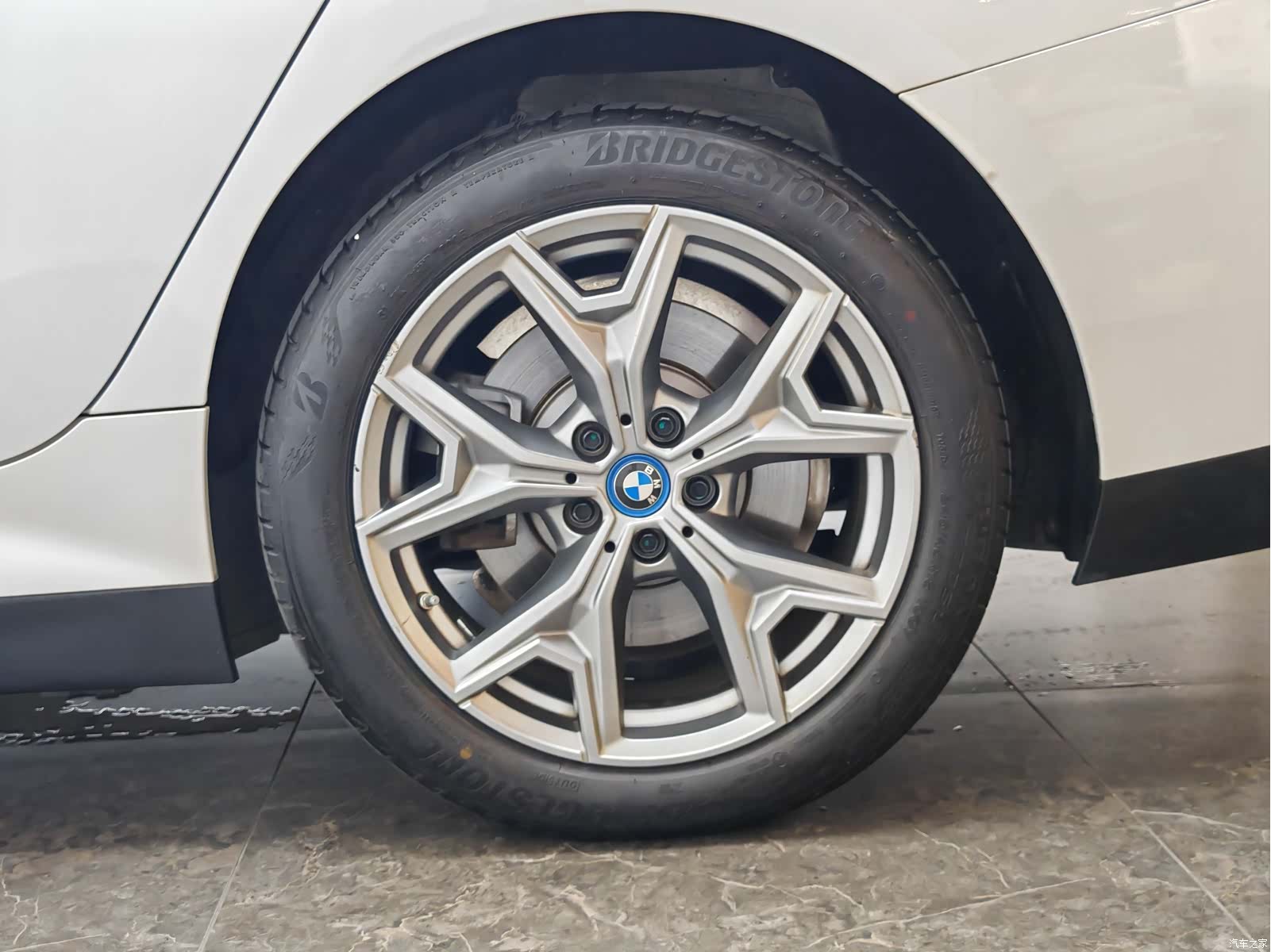 BMW i3, 2023 9