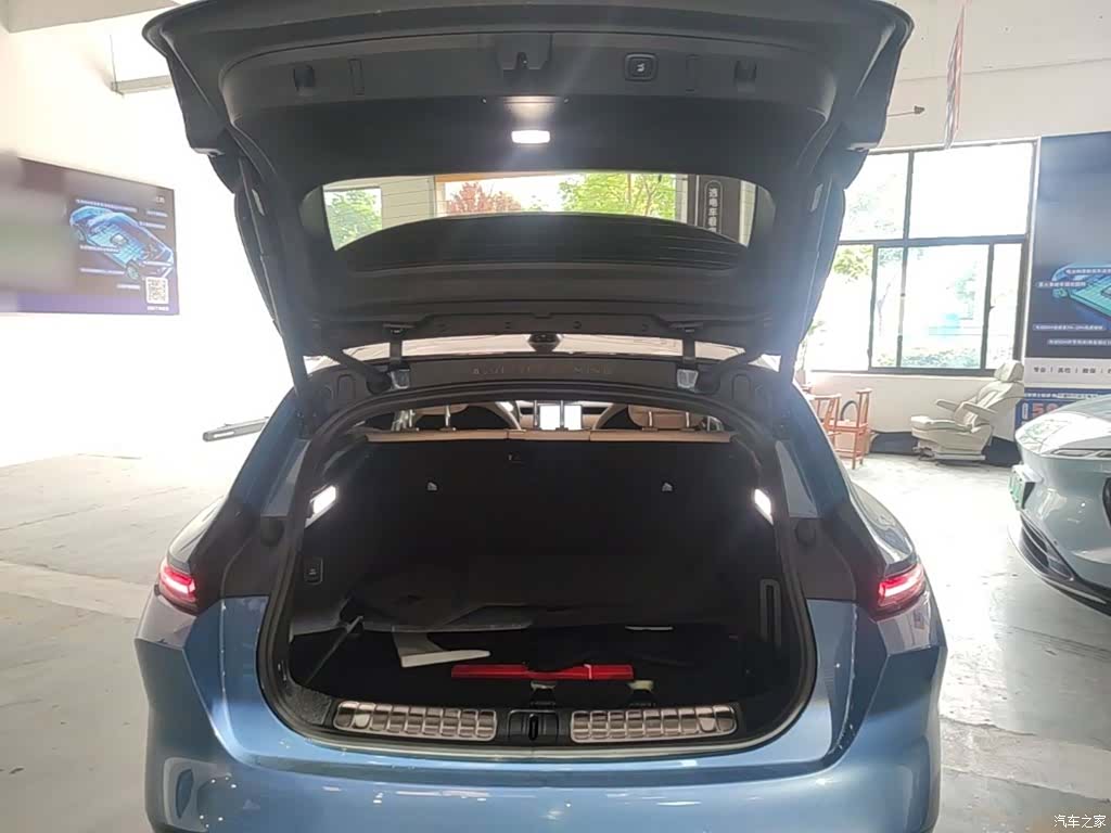 NIO ET5, 2023 15