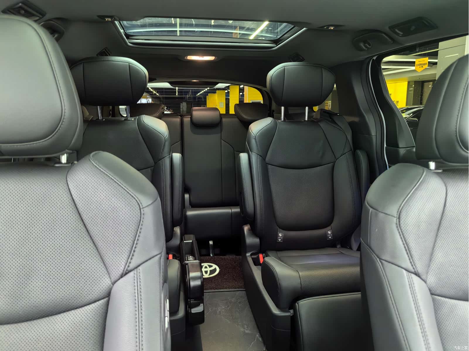 Toyota Sienna, 2024 38