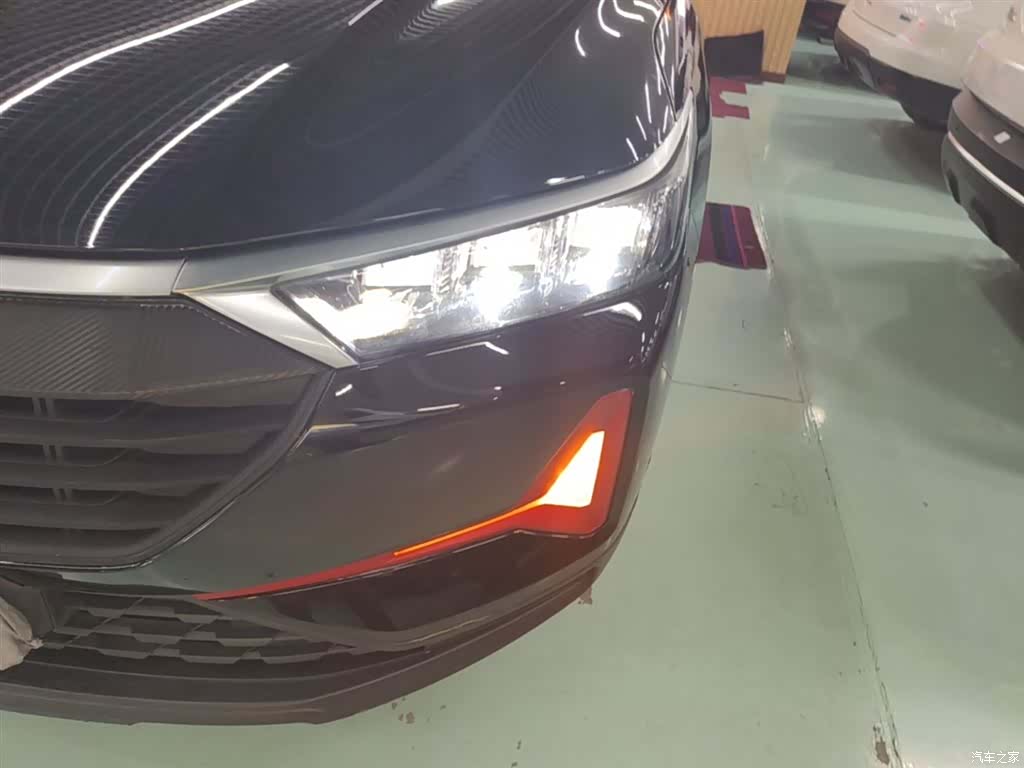DongFeng AX7, 2021 24