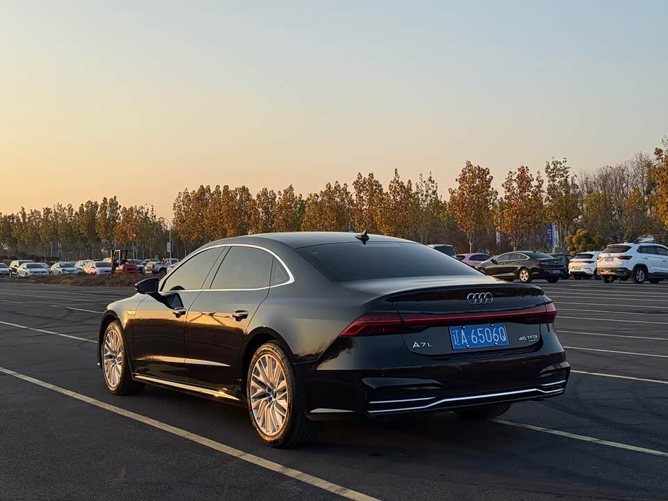 Audi A7L