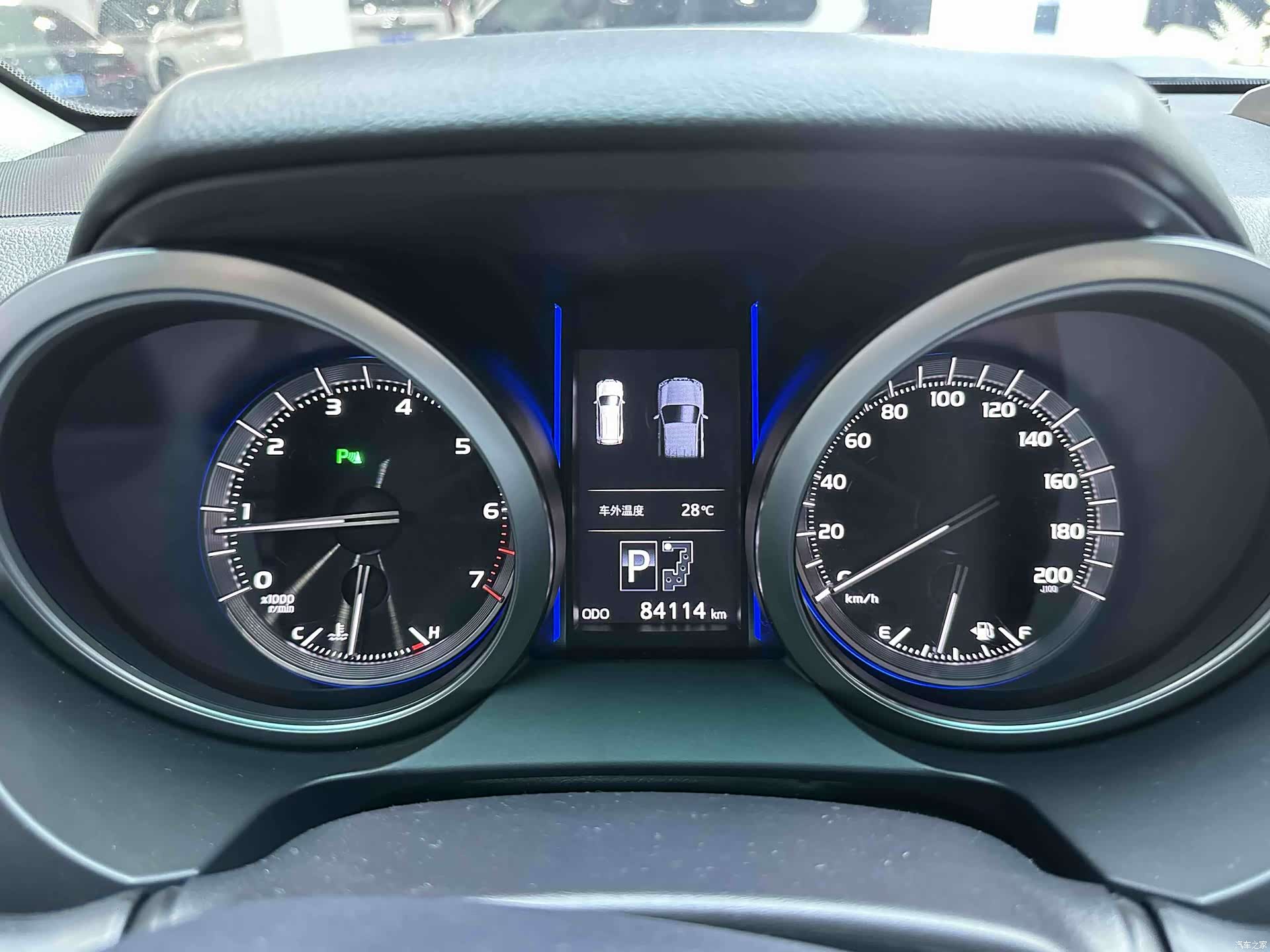 Toyota Prado, 2016 10