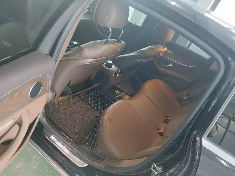 Mercedes-Benz E-class Mercedes-Benz E-class