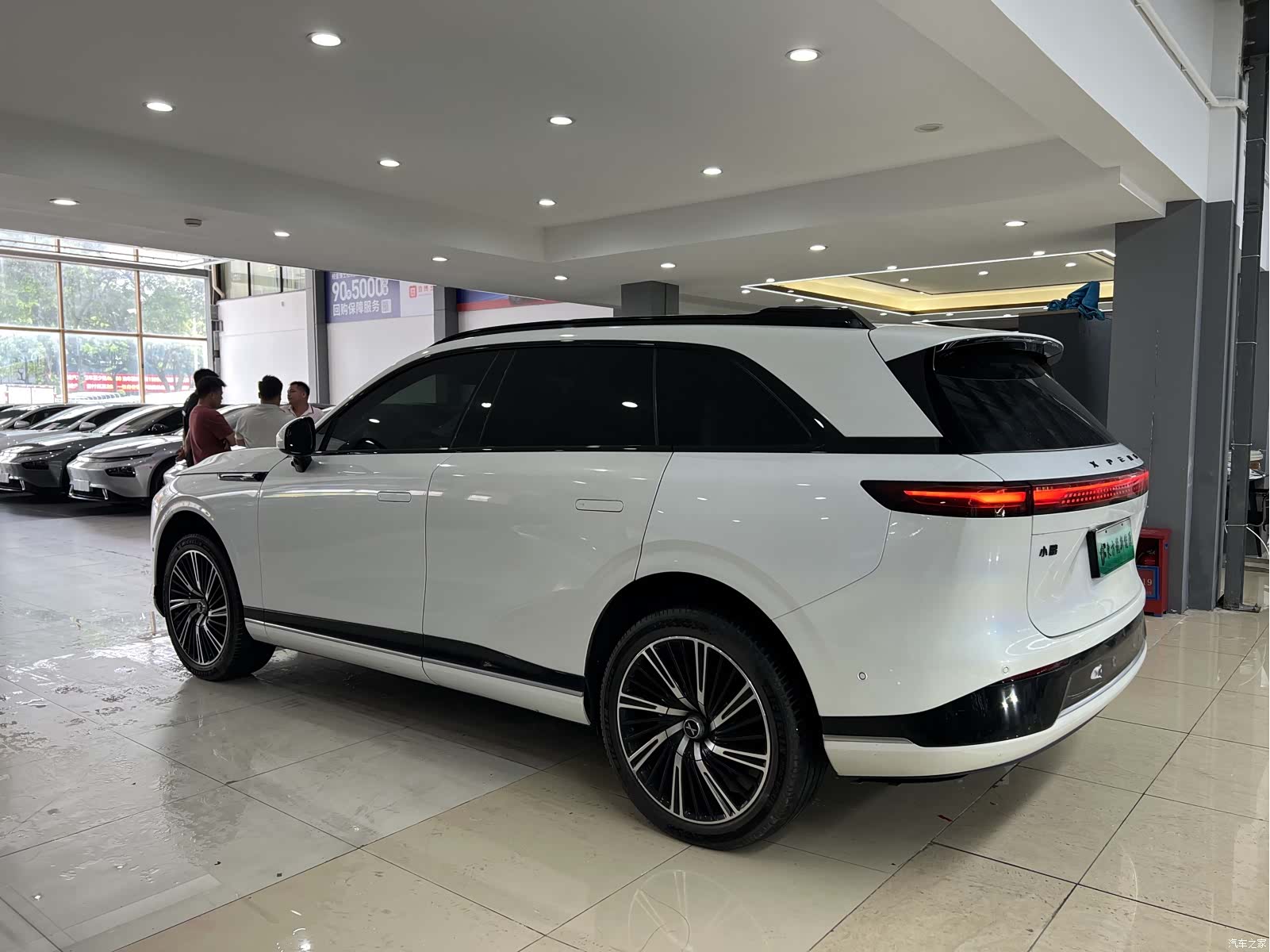 Xpeng G9, 2022 все фото