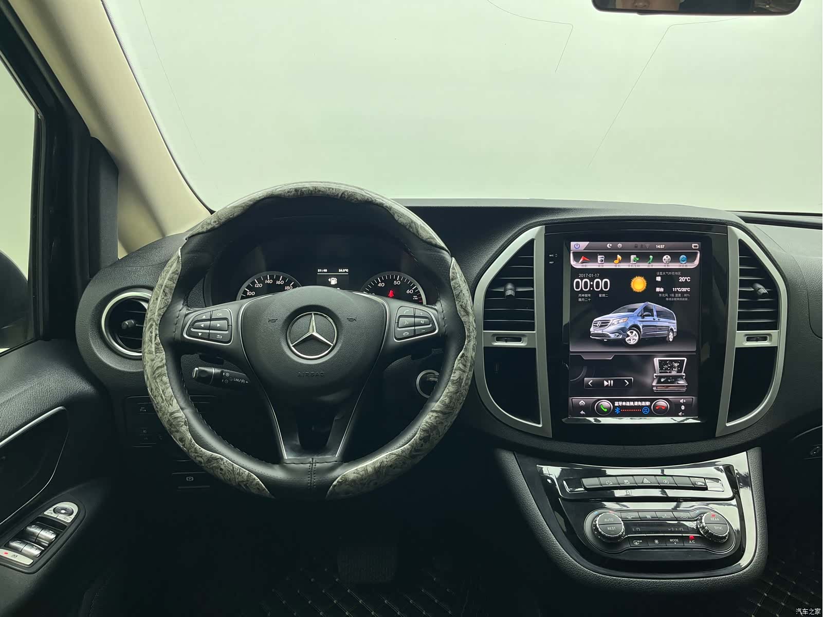 Mercedes-Benz VI, 2019 10