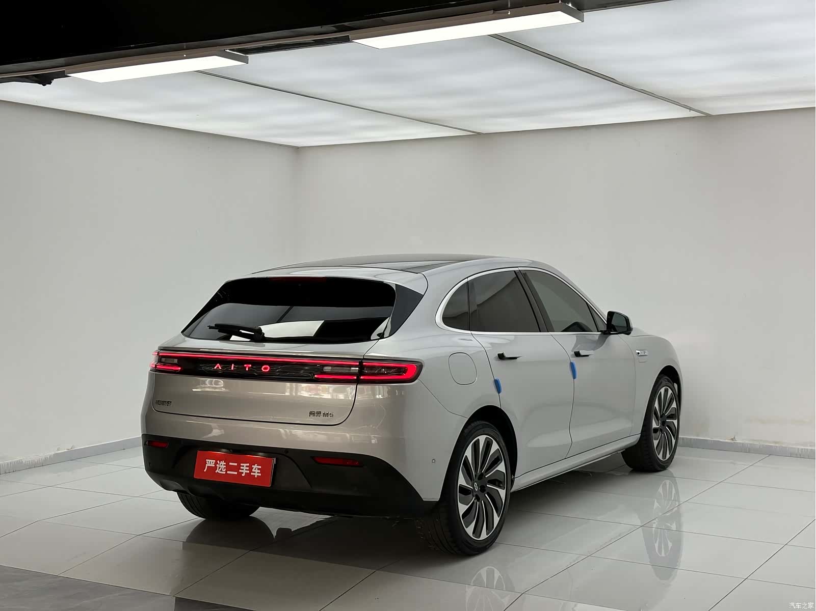 AITO M5, 2023 7
