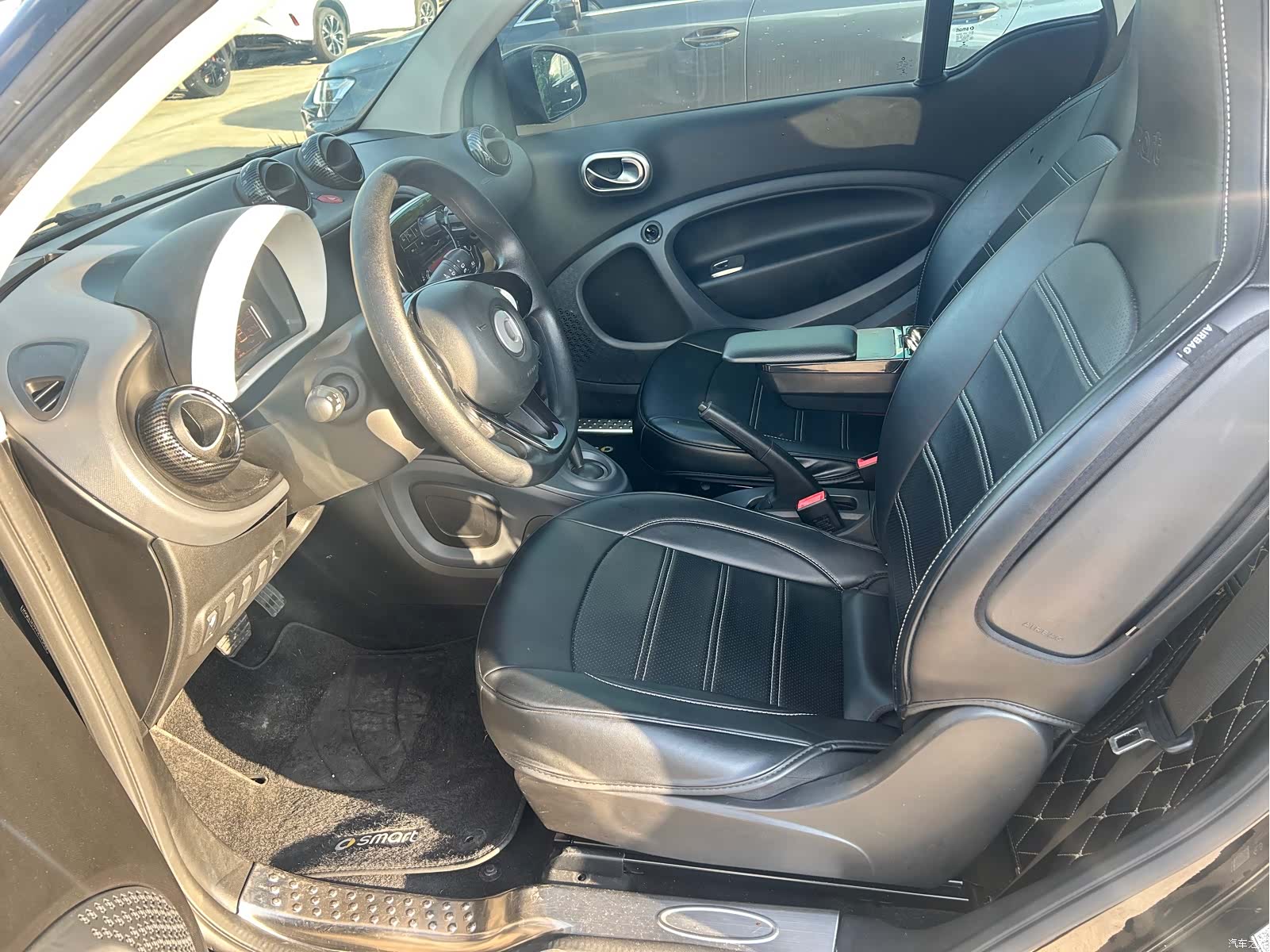Smart Fortwo, 2018 все фото