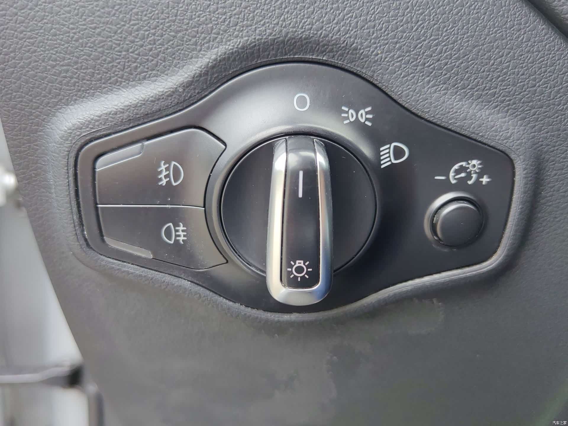 Audi Q5, 2017 27