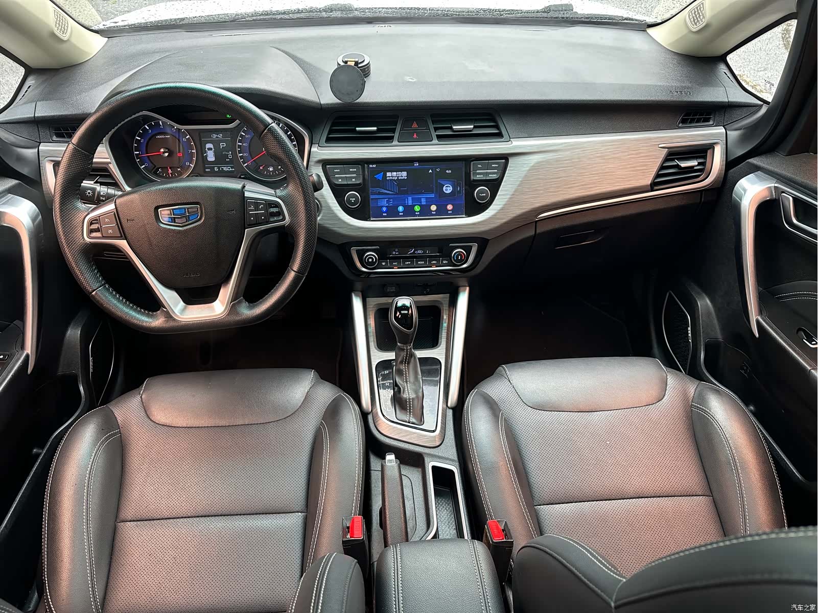 Geely X3, 2018 8