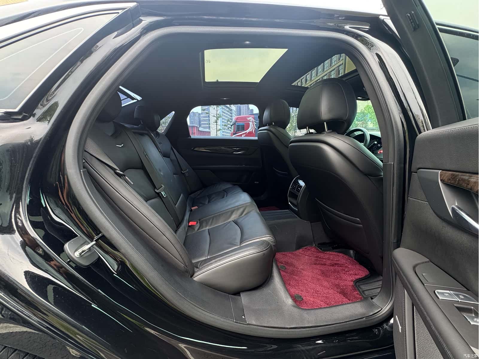Cadillac CT6, 2016 12